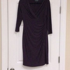 Lauren Ralph Lauren Classic long sleeve V-neck in beautiful Eggplant color sz10
